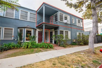 265 N Swall Drive photo 2