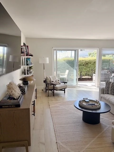 Interior 4