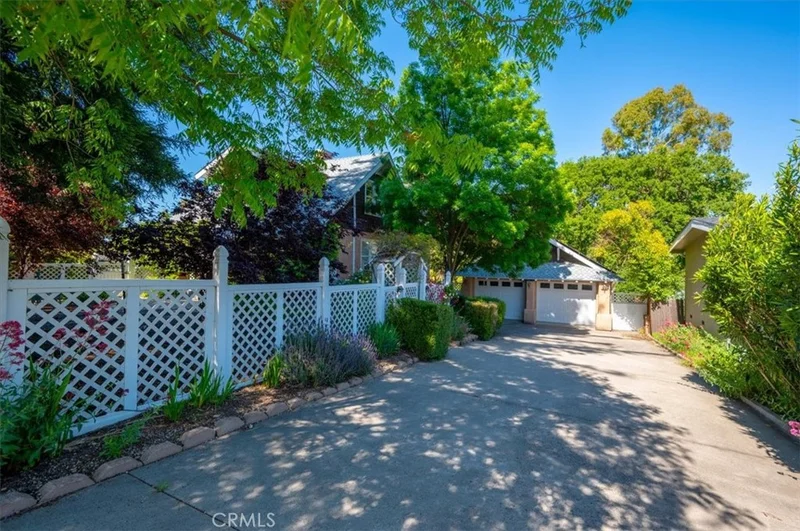 Photo 2 of 6275 Portola Road