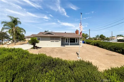 13570 Meyer Road photo 2