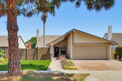 12131 Smokie Lane