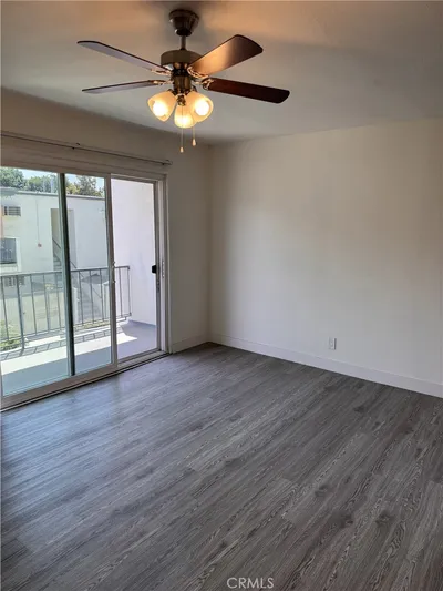 830 N El Molino