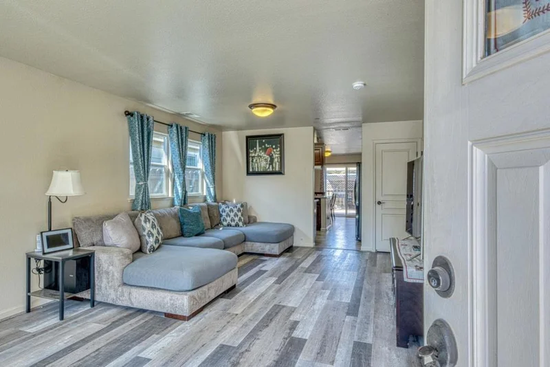 Photo 2 of 418 Cardona Circle