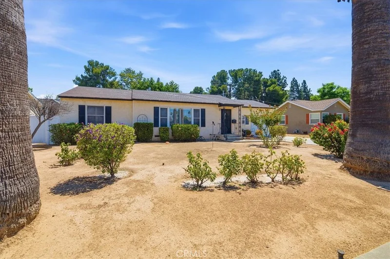 6080 LAWSON Way photo 2
