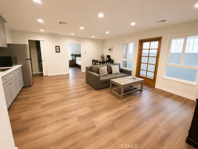 337 Washington Boulevard 4 photo 2