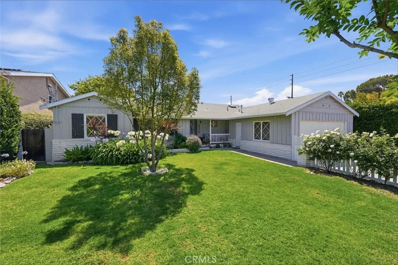 Photo 2 of 6530 Gaviota Avenue