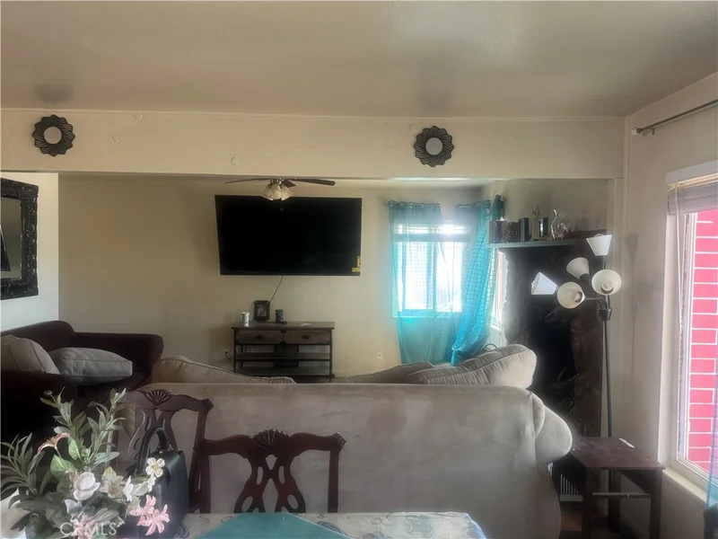 Photo 2 of 44140 Kingtree