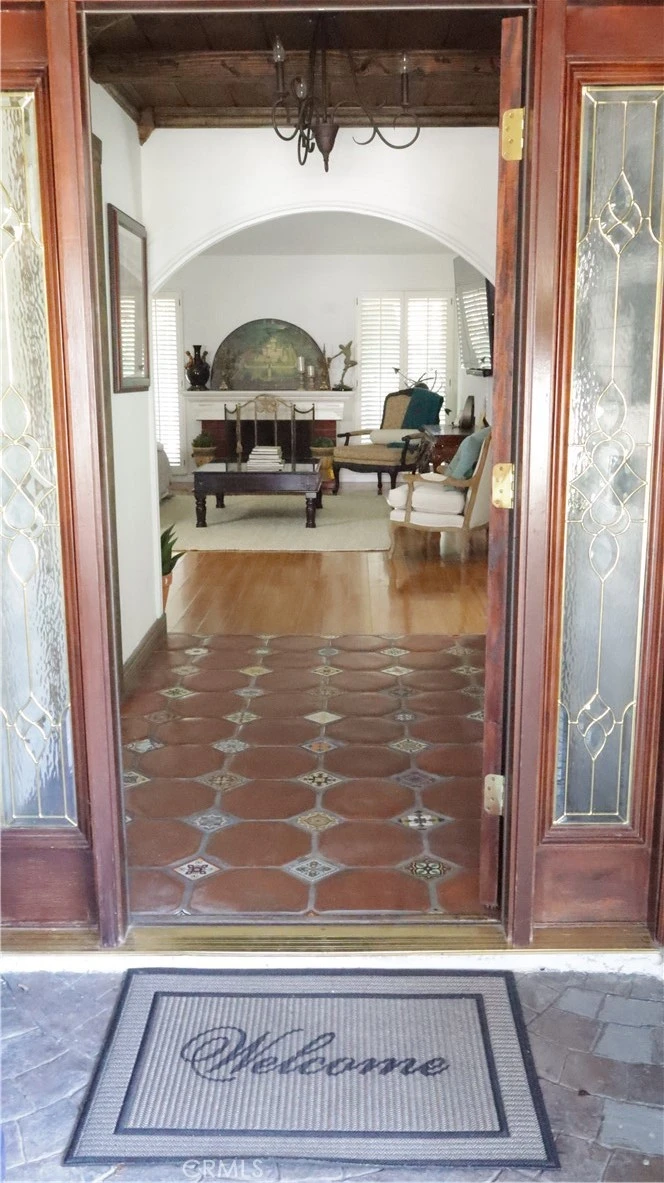 Interior 1