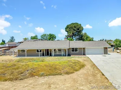 715 Steffy Rd