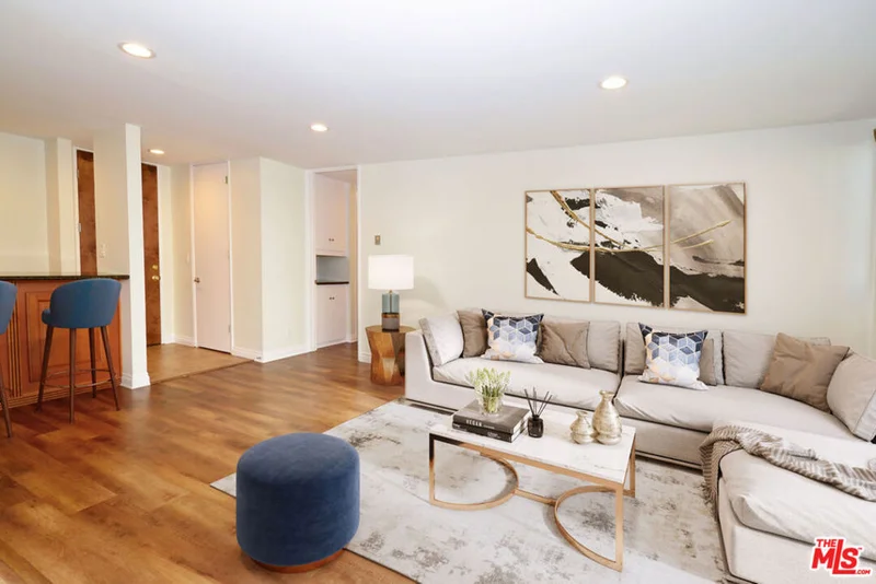 5950 Canterbury Drive C212