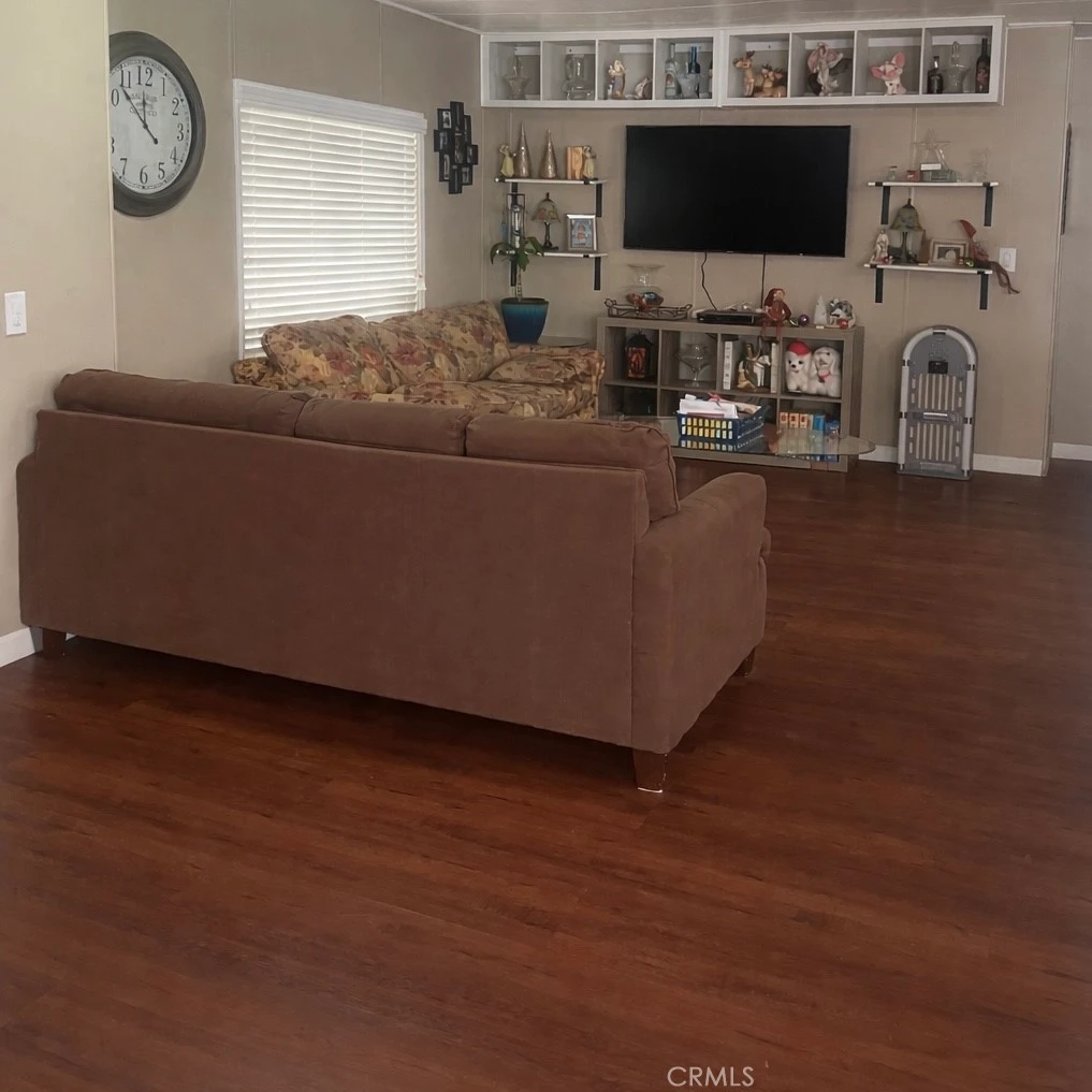 Interior 2