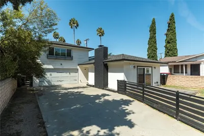 3338 Perlita Avenue