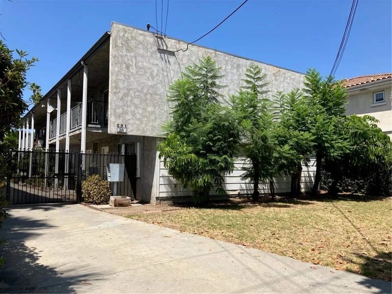 251 N Craig Avenue 1 photo 2