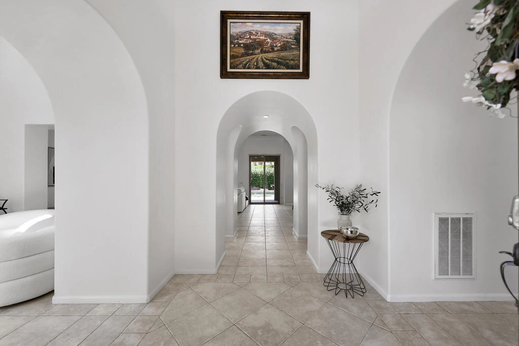 Interior 2