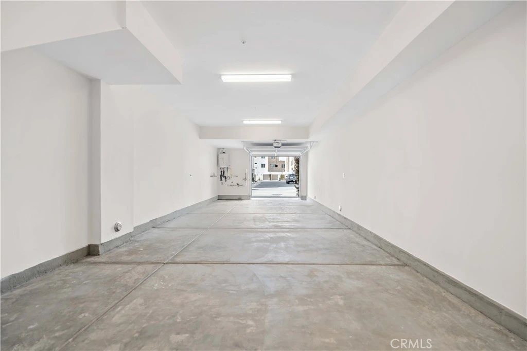 Interior 2