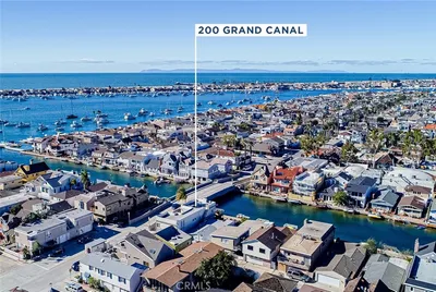 200 Grand Canal photo 2