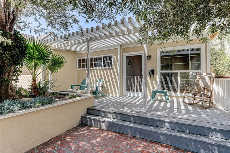 1309 Oak