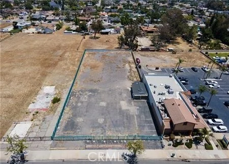 Photo 2 of 9491 Sierra Avenue
