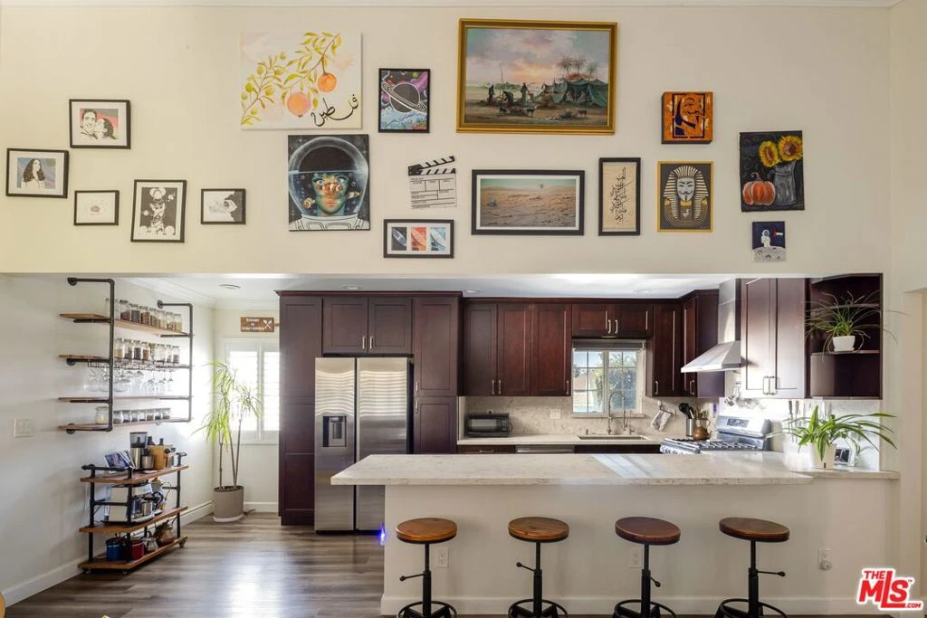 Interior 2