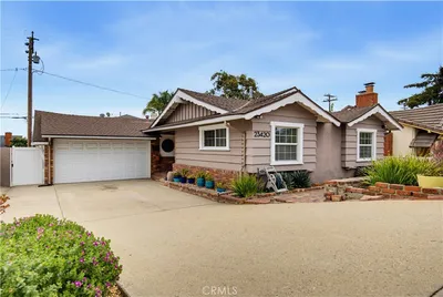23420 Walnut Street photo 2