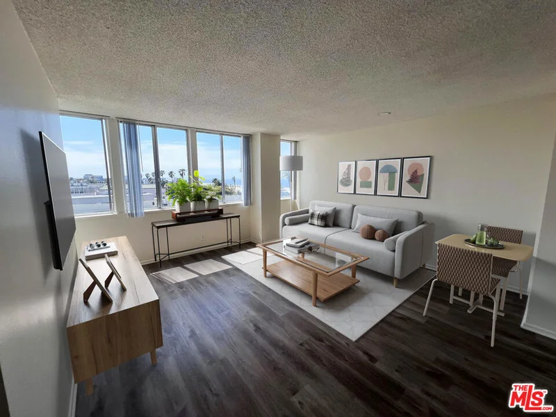 1431 Ocean Avenue 813