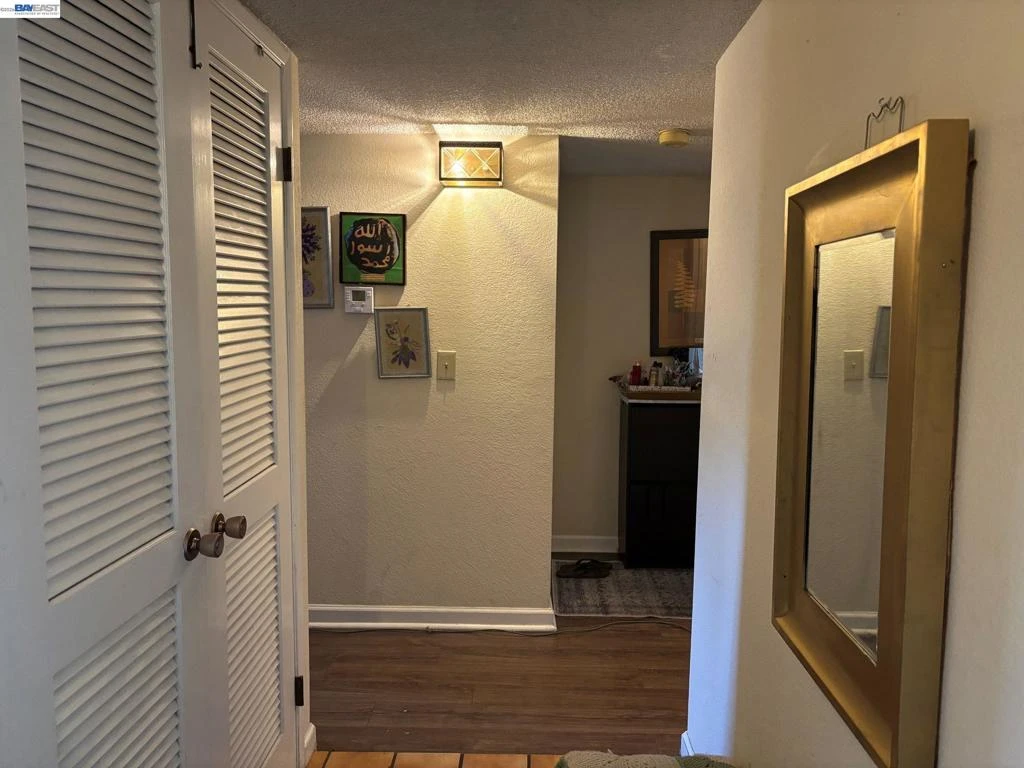 Interior 2