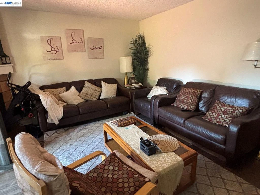 Interior 3