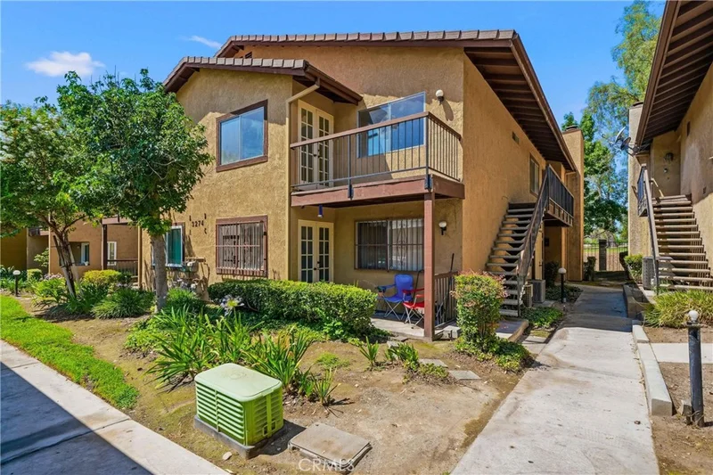 3274 Little Mountain D