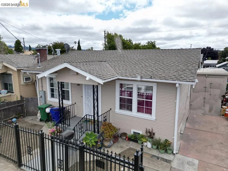 Photo 2 of 1440 76Th Ave