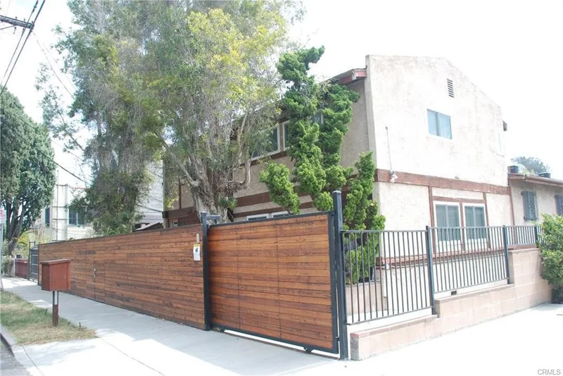 872 Lucile Avenue A photo 2