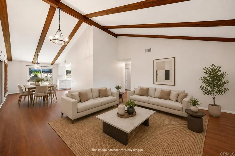 Photo 2 of 711 De Luz Road