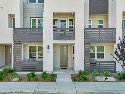5005 Seashell Terrace