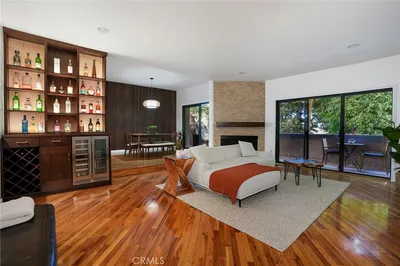 2307 Fox Hills 105