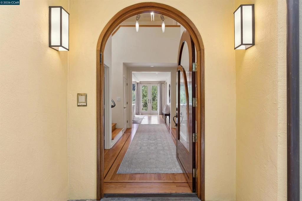 Interior 1