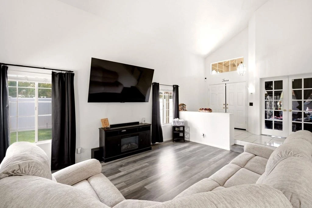 Interior 1