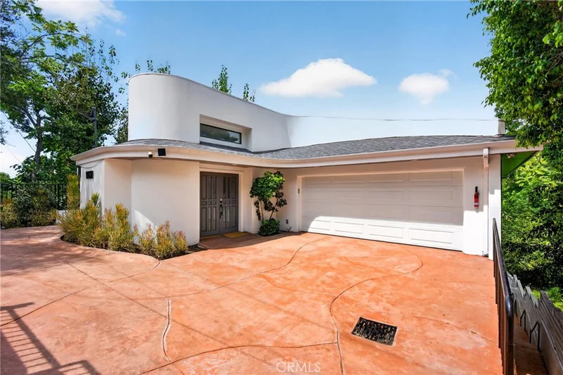 Photo 2 of 11411 Decente Court