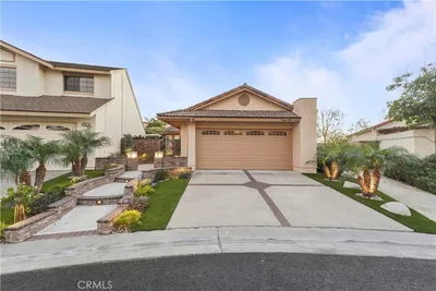 1153 N Outrigger