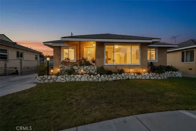 6129 Greenmeadow photo 2