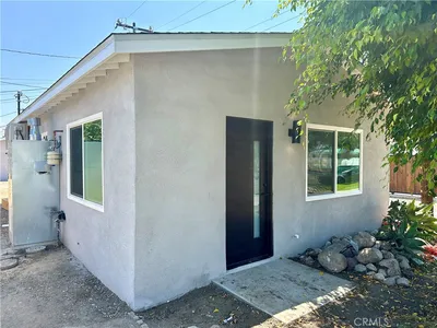 1944 W Valencia Drive