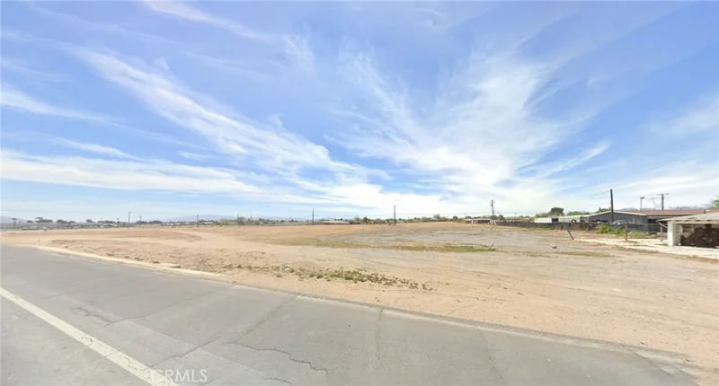 Photo 2 of 14043 Palmdale