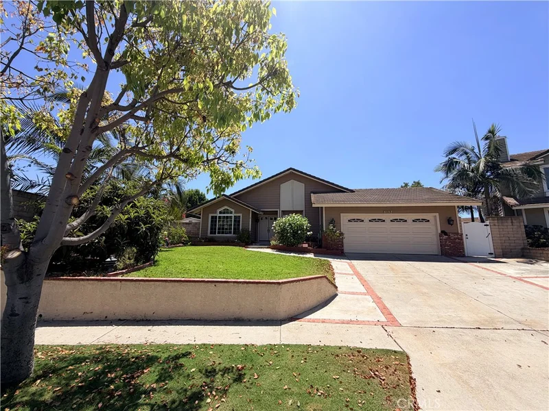 6132 E Baja Drive