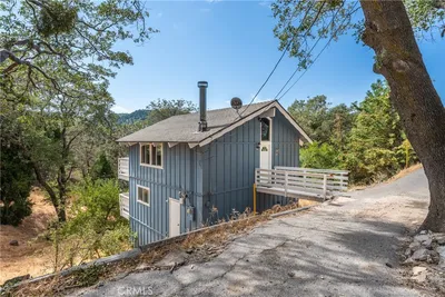 29199 Lake Brook