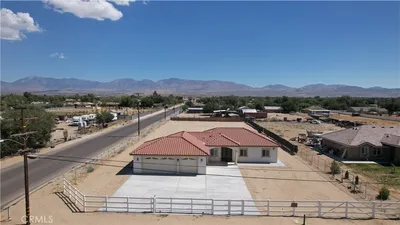10658 East Avenue R10