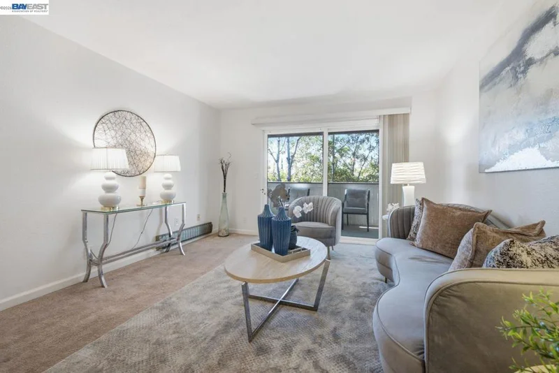 Photo 2 of 47112 Warm Springs Blvd 313