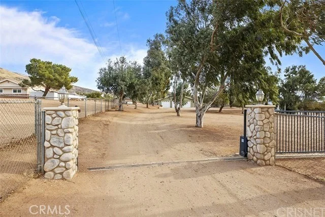 34716 Violan Street photo 2