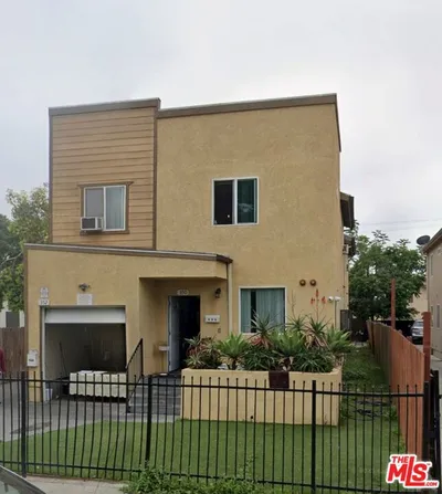 350 E 105th Street