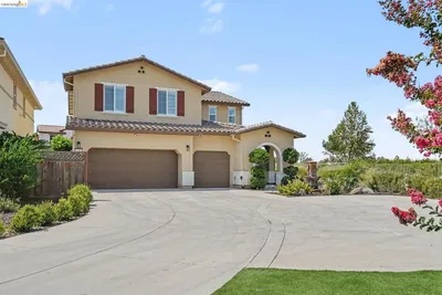 649 Marathon Dr