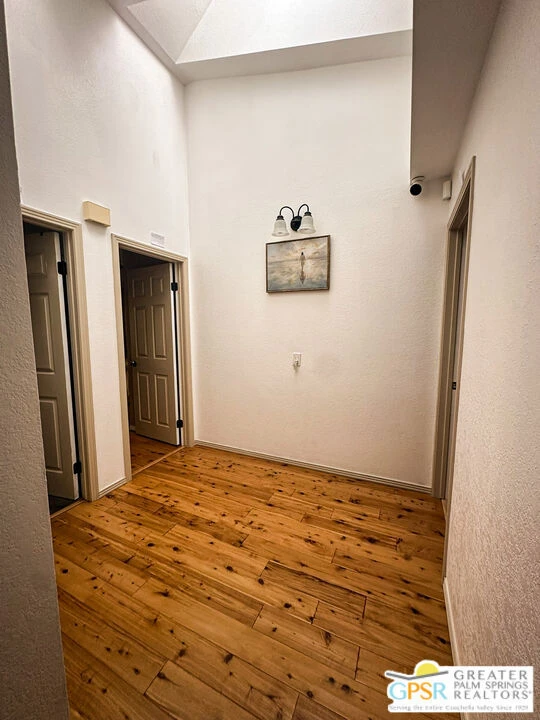Interior 2