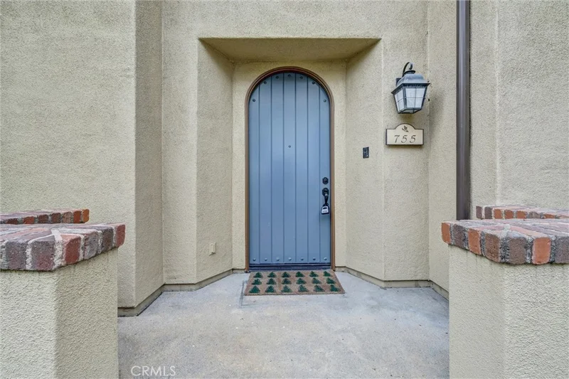 755 S Melrose Street photo 2