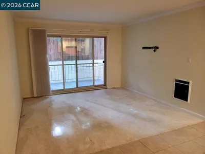 590 El Dorado photo 2